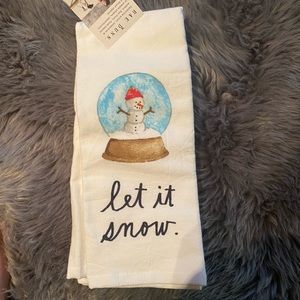 Rae Dunn set of 2 Christmas towels
